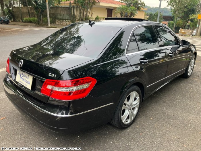 Mercedes-Benz E 250 CGI 2011/2011